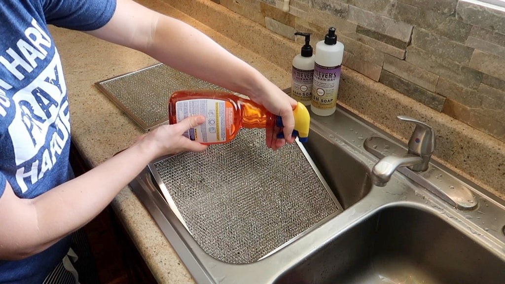 Zep Heavy-Duty Citrus Cleaner - 32 oz (Case of 12) ZUCIT32